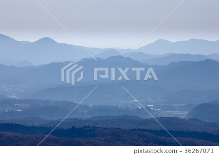 Mountain range in the direction of Mt. Mountain range in the direction of Mt. 36267071