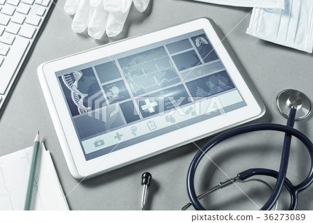 Digital technologies in medicine 36273089