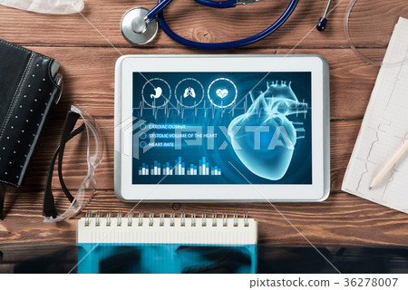 Digital technologies in medicine Digital technologies in medicine 36278007