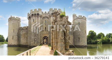 Uk, England, Bodiam castle 36279141