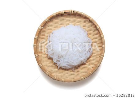 由蒟蒻麵條製成 36282812