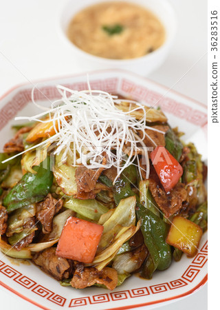 轉鍋肉（中國菜） 36283516