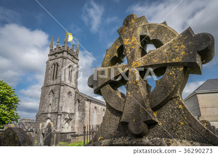 Celtic cross on a tomb 36290273