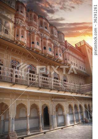 "Pink City" "Pink City" 36291261