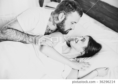 a man with a woman in the morning woke up in a a man with a woman in the morning woke up in a 36296214