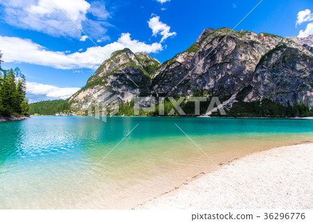 Braies lake ( Lago di Braies) in the Dolomites 36296776