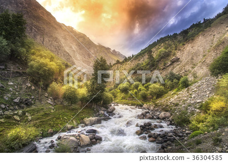 Nature iew of Lahaul valley, Himachal Pradesh 36304585