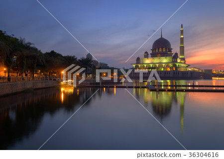 Putra Mosque view at sunrise, Putrajaya, Malaysia Putra Mosque view at sunrise, Putrajaya, Malaysia 36304616