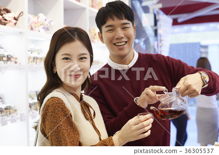 戀人,情侶,約會,購物 戀人,情侶,約會,購物 36305537