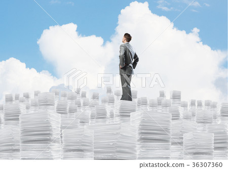 Successful confident businessman in suit. 36307360