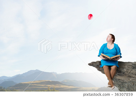 Stout woman 36307859