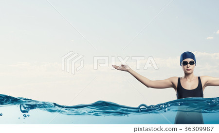 Female swimmer 36309987