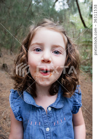 Lifestyle Portrait of Three Year Old Girl 36311538