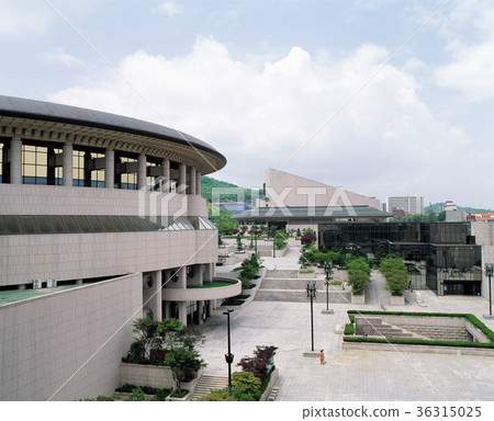Seoul Arts Center, Seocho-gu, Seoul 36315025