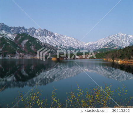 Ulsan rock, Soraksan mountain, Goseong county, Gangwon province 36315205