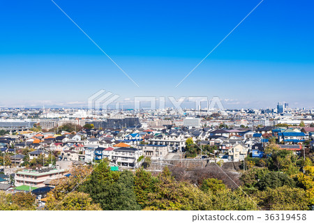 Residential area where the blue sky spreads 36319458