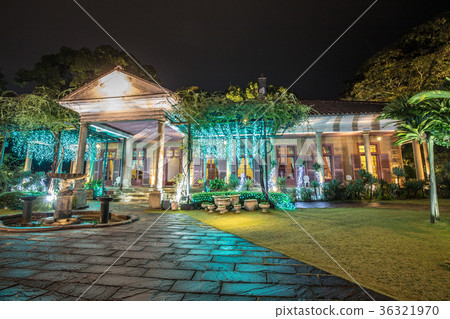 Glover garden light up of the old ortho house 36321970