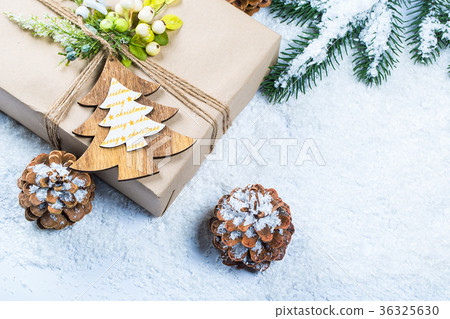 Christmas frame with gift, the branches Christmas frame with gift, the branches 36325630
