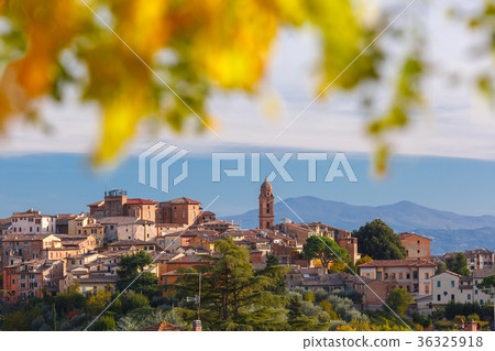 Siena Old Town in the sunny day, Tuscany, Italy 36325918
