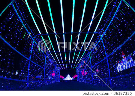 illumination 36327330