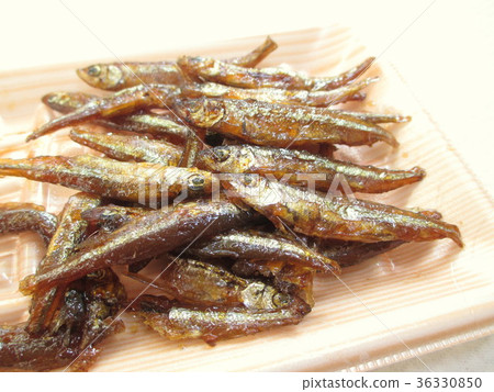 Boiled sweet potato with sweet potato 36330850