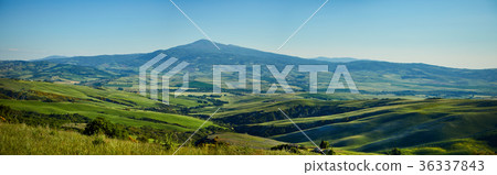 Scenic Tuscany landscape panorama Scenic Tuscany landscape panorama 36337843