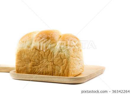 fresh bread on wood plate fresh bread on wood plate 36342264