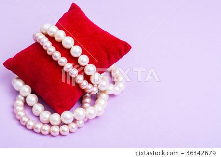 Pearl jewelry for women Pearl jewelry for women 36342679