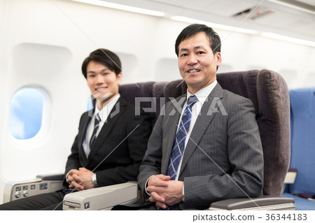 飛機商務旅行商人 飛機商務旅行商人 36344183