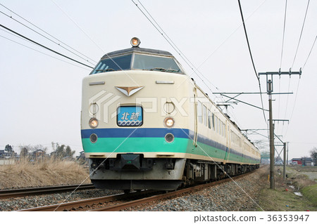 485系列限速快速北越。 2005年3月27日 485系列限速快速北越。 2005年3月27日 36353947