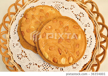 Southern crackers 36354801