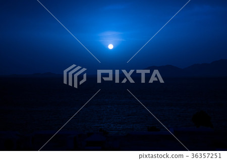 glorious dawn of Arab countries. Arabian tale 36357251