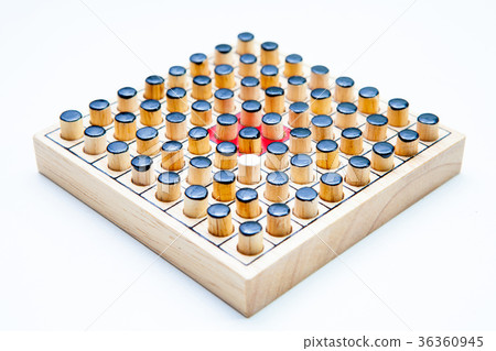 the one white in black of  Wooden Revessi Othello 36360945