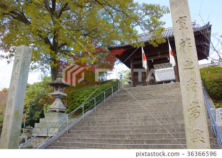 秋天倉敷Bikan區(岡山縣)的Achi神社 秋天倉敷Bikan區(岡山縣)的Achi神社 36366596