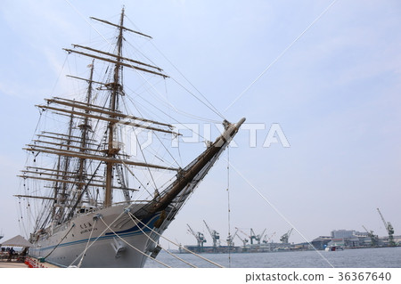 Kobe Opening Port 150th Anniversary Project 36367640