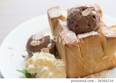 Honey Toast In Plate Honey Toast In Plate 36368134