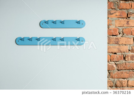 Metal blue hangers 36370216