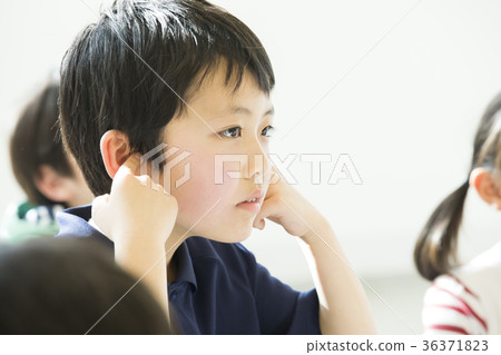 Elementary school student Elementary school student 36371823