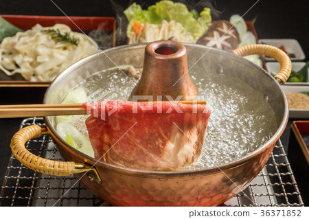 和牛牛肉涮鍋火鍋涮火鍋日本牛肉 和牛牛肉涮鍋火鍋涮火鍋日本牛肉 36371852