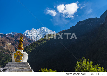 Condeli and Tibetan stupa Condeli and Tibetan stupa 36374133