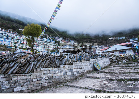 Namche Bazaar 36374175