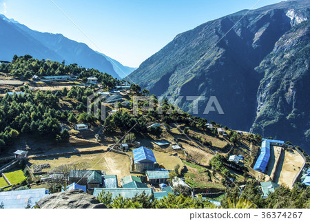Namche Bazar Town 36374267