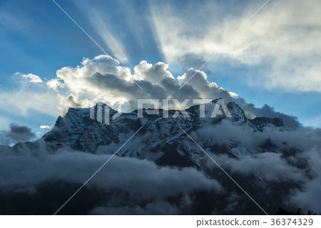 Condéri發出的光 Condéri發出的光 36374329