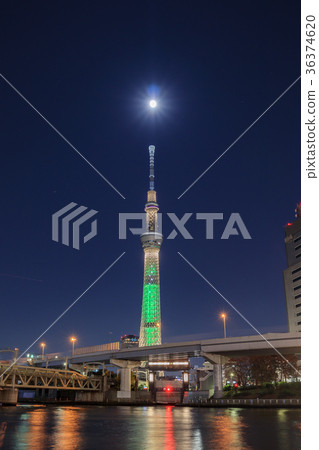 Lighted up Tokyo Sky Tree and Super Moon Lighted up Tokyo Sky Tree and Super Moon 36374620