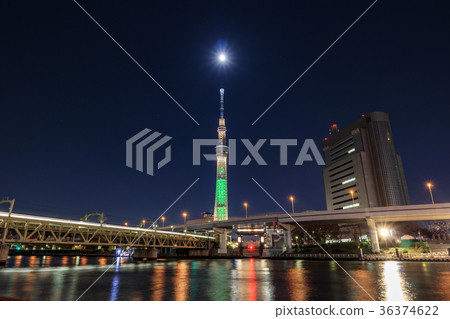 點燃東京天空樹和超級月亮 36374622