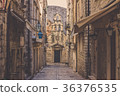 Narrow aisle between old building in Dubrovnik. 36376535