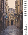 Narrow aisle between old building in Dubrovnik. 36376536