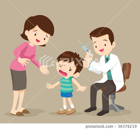 Mom and doctor inject boy 36378219