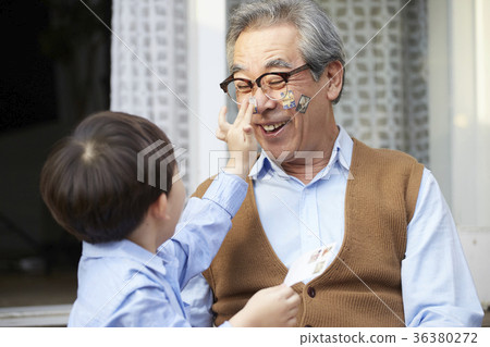 Grandfather, grandchild, together, happiness Grandfather, grandchild, together, happiness 36380272