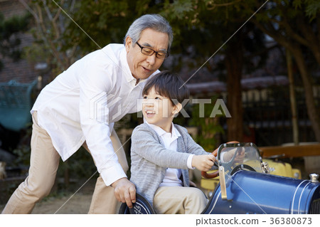 Grandfather, grandson, minicar, toy Grandfather, grandson, minicar, toy 36380873